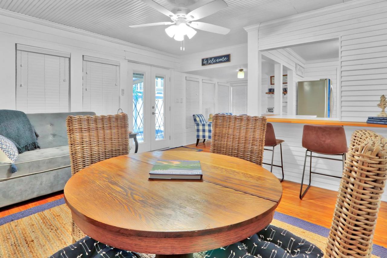 Nb Farmhaus Villa New Braunfels Exterior photo